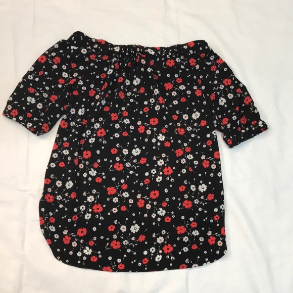 Last Chance!! NWT Michael Kors Coral Reef off shoulder blouse - Picture 6 of 7